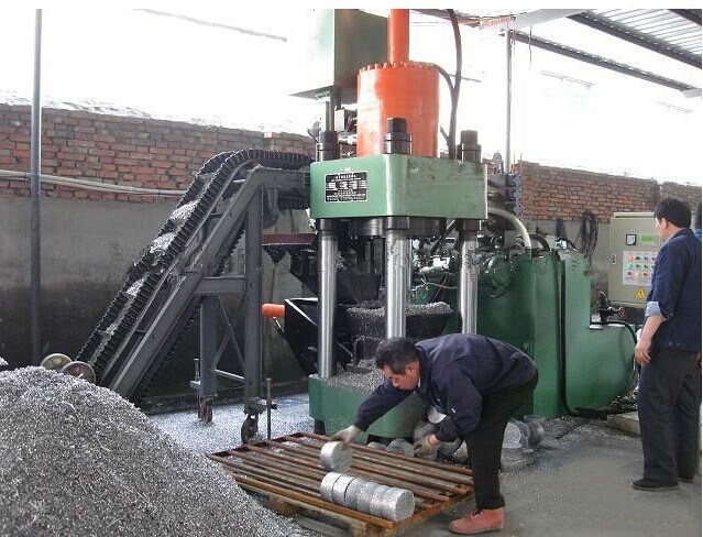 Hydraulic Metal Briquette Press For Metal Recovering Recycling 0