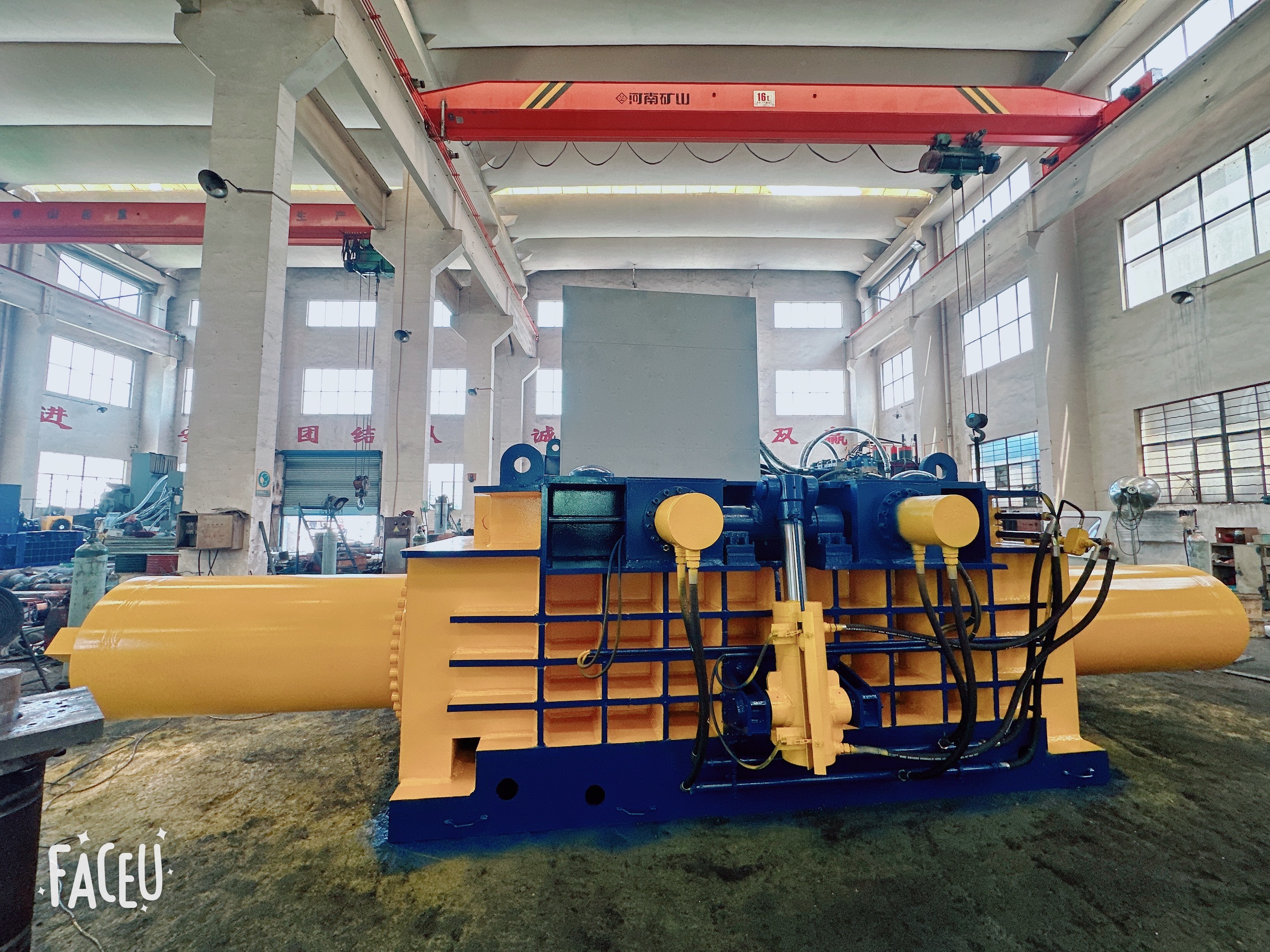 Latest company blogs about What Specifications Should Buyers Confirm Before Ordering a Scrap Metal Baler Machine?