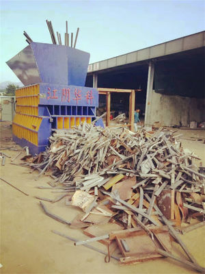 Buy contninuous automatic  metal Shear 800 tons Cutting Force Adjustable cutting Length 8.0-12.0 Tons/hr Steel Scrap online manufacture