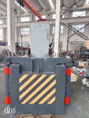 Buy 200T Hydraulic Scrap Metal Baler Press / Metal Recycling Baler Machine With Plc Control online manufacture