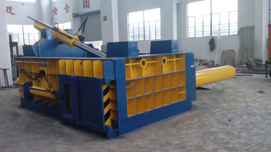 Buy 315 Ton Scrap Metal Baler with Multi-Cylinder Hydraulic Compression online manufacture