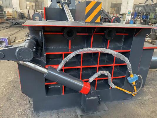 Buy Y81F-315Scrap Metal Baler for Dense and Regular Bale Formation online manufacture