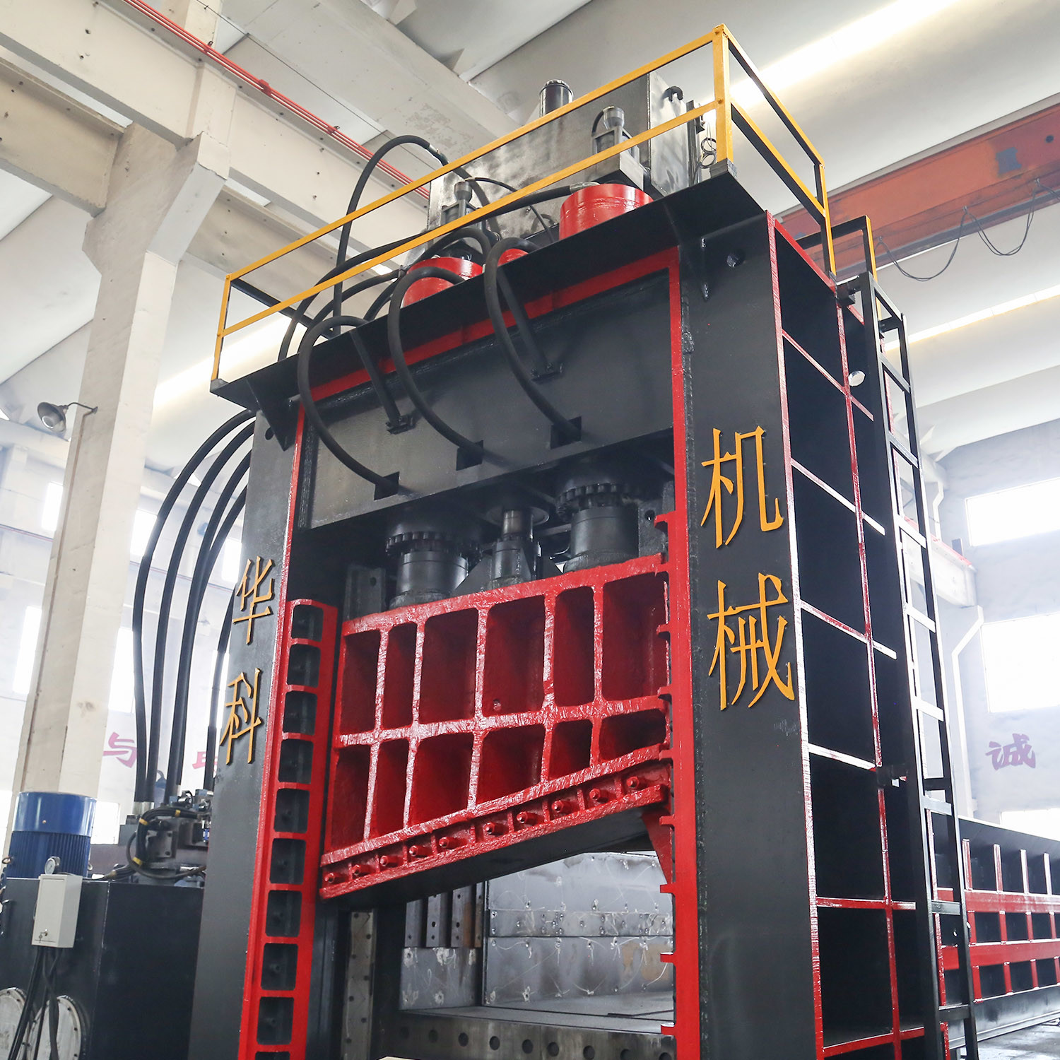 Repo Make Cutter 1800mm 2000mm Scrap Cutter Machine 135KW With Optional Cover Door